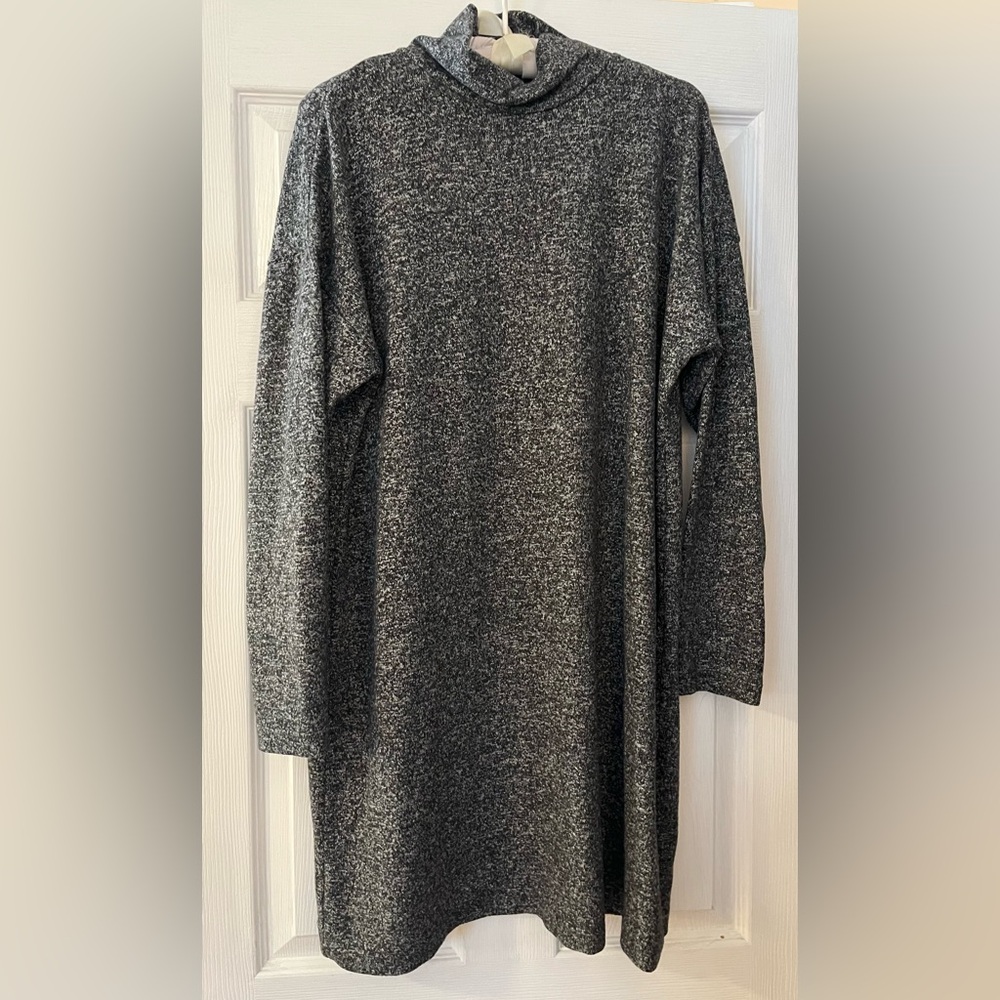 Uniqlo Charcoal Grey Knit Sweater Turtleneck Dress EUC